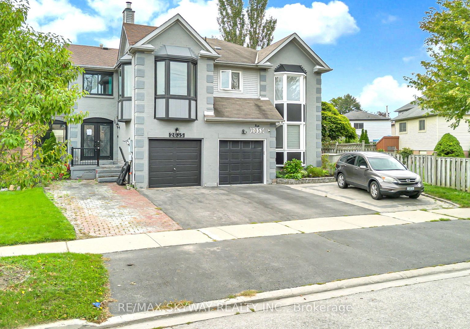 2055-blue-ridge-crescent-pickering-ontario-e13738926