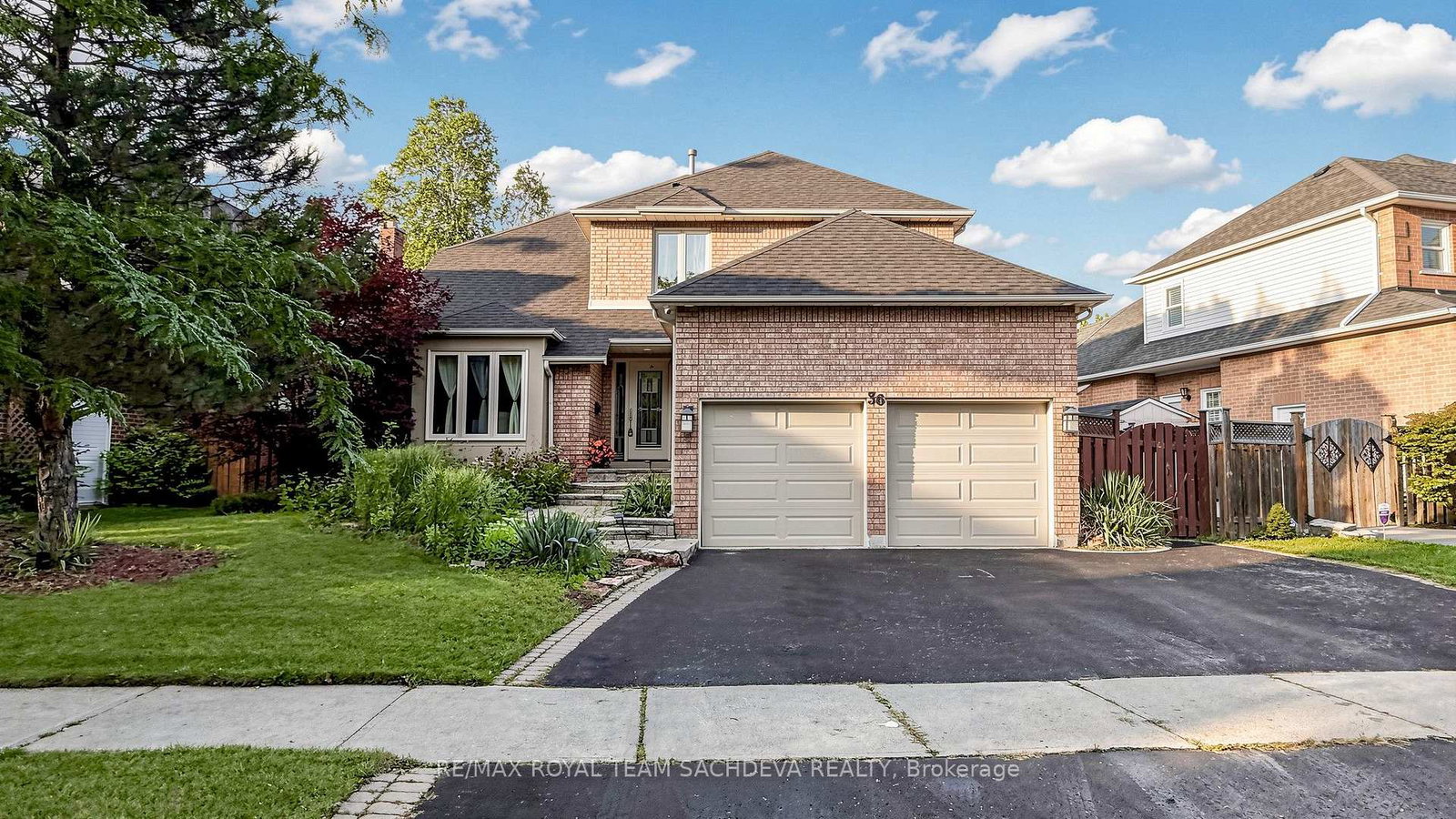 36-kennett-drive-whitby-ontario-e13739392