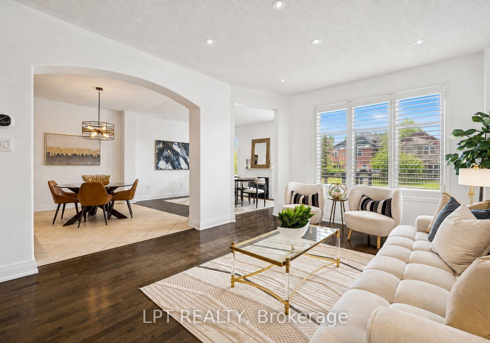61-minerva-avenue-toronto-scarborough-ontario-e13739574