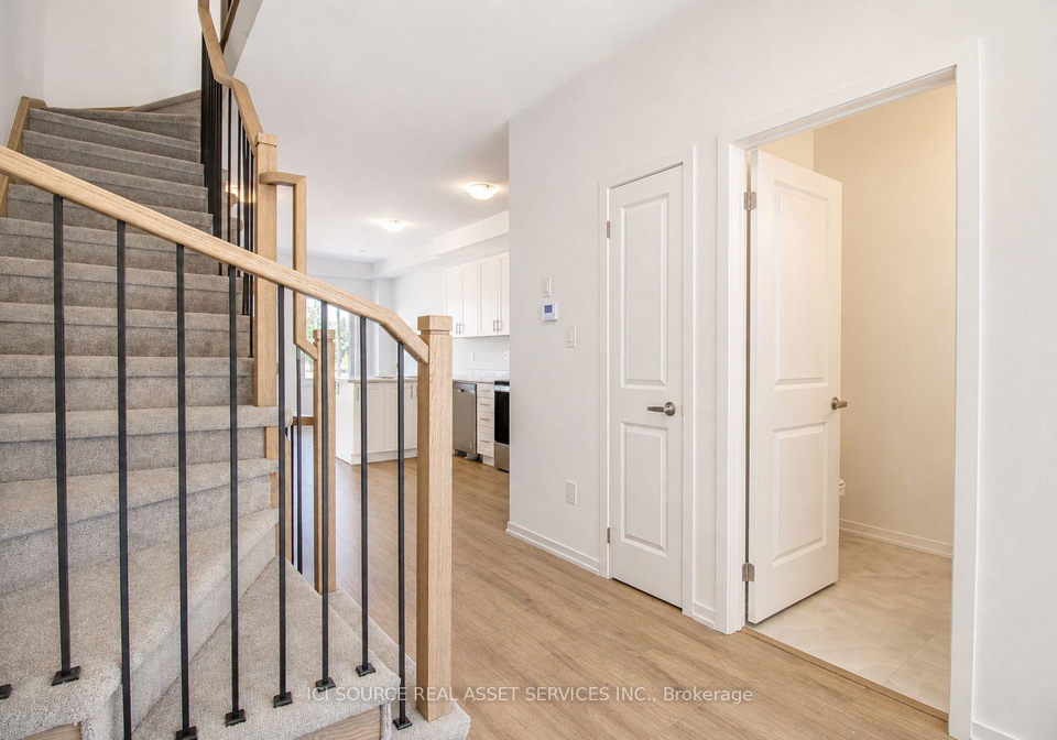 14-bateson-street-ajax-ontario-e13739672
