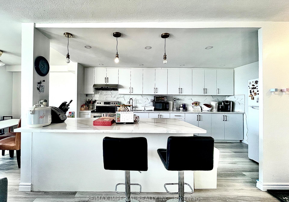 270-palmdale-drive-toronto-scarborough-ontario-e13740340