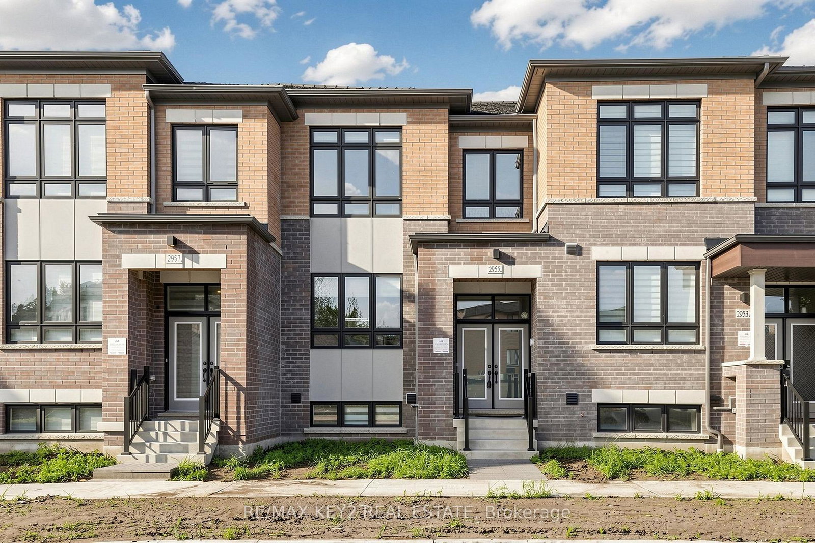 2955-starlight-drive-pickering-ontario-e13740540