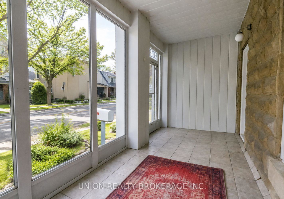 368-main-street-toronto-east-york-ontario-e13740940