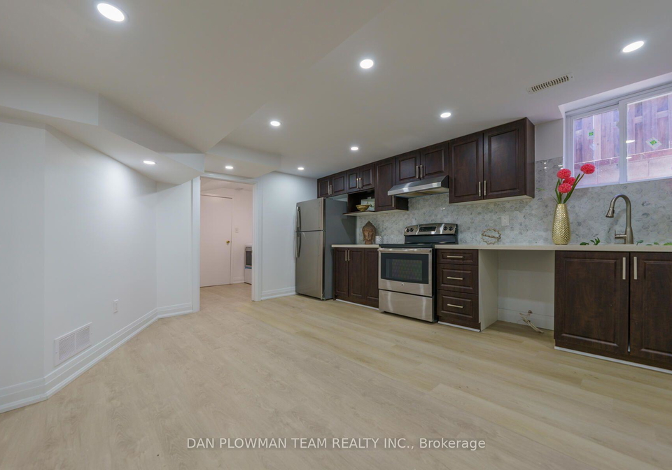 10-pardon-avenue-whitby-ontario-e13741274