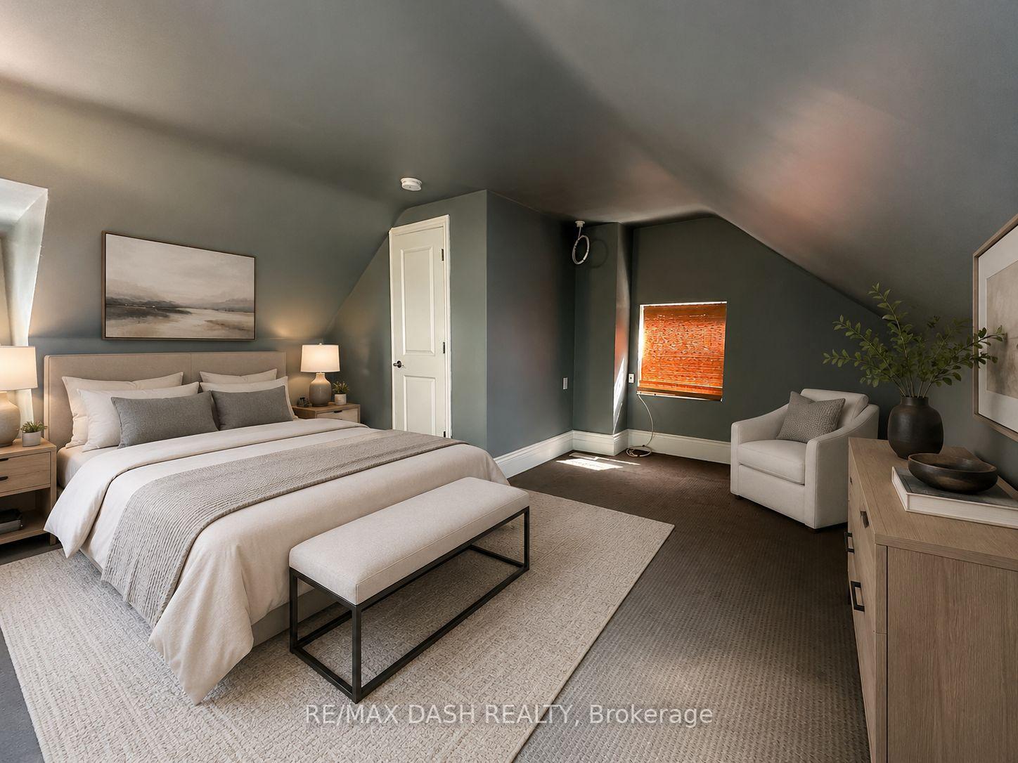 1531-queen-street-e-toronto-toronto-ontario-e13741434