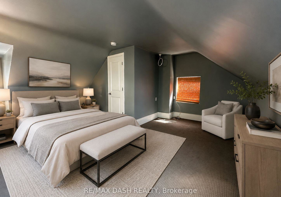 1531-queen-street-e-toronto-toronto-ontario-e13741434