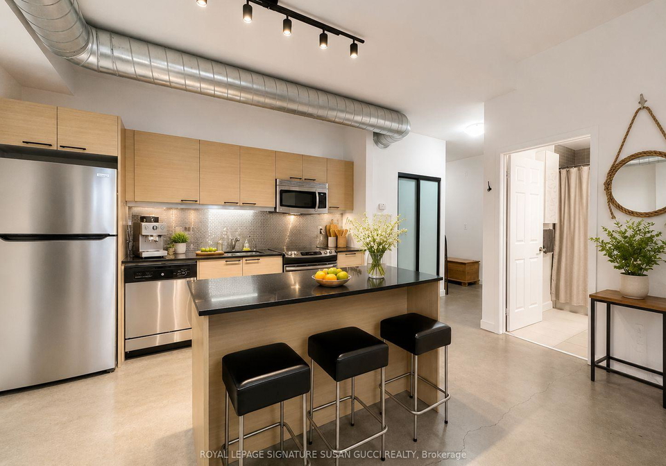 625-queen-street-e-toronto-toronto-ontario-e13742496