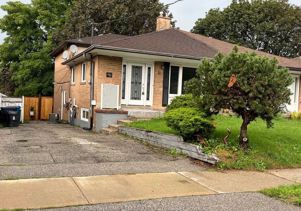 40-pender-crescent-toronto-scarborough-ontario-e13743286