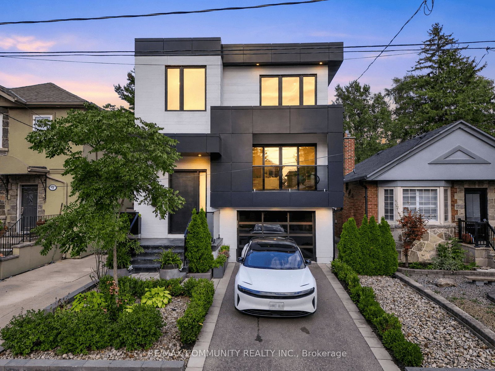 7-derwyn-road-toronto-east-york-ontario-e13743424
