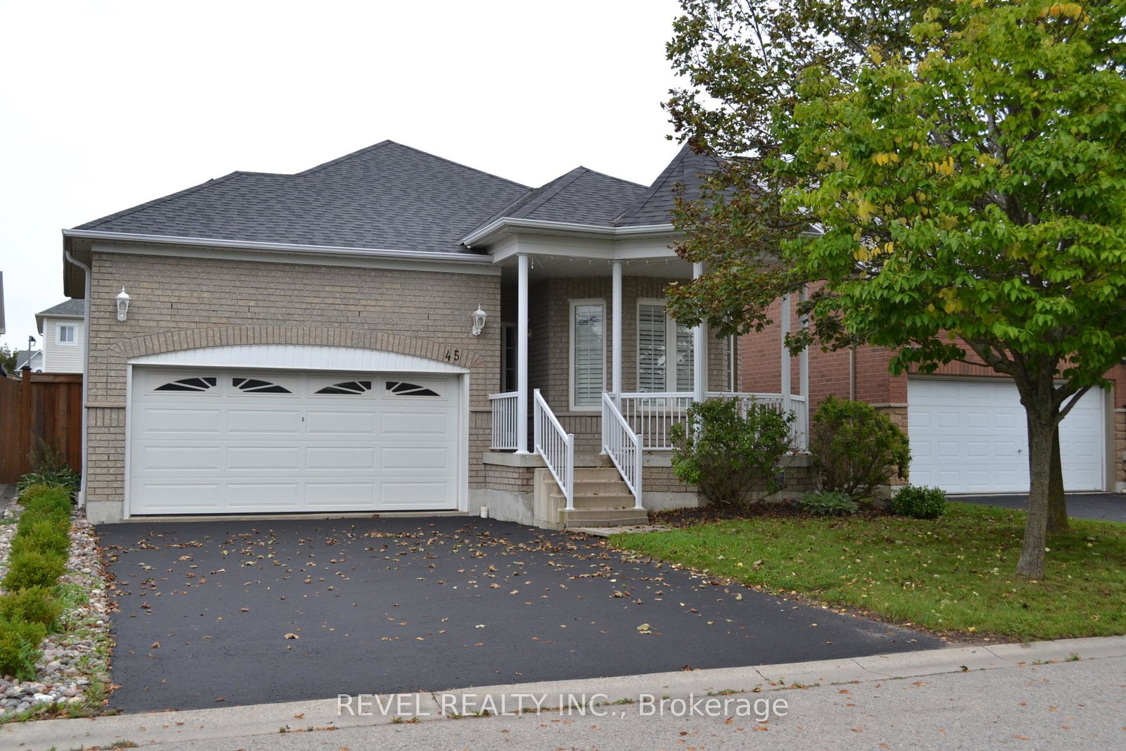 45-tunney-place-whitby-ontario-e13743468