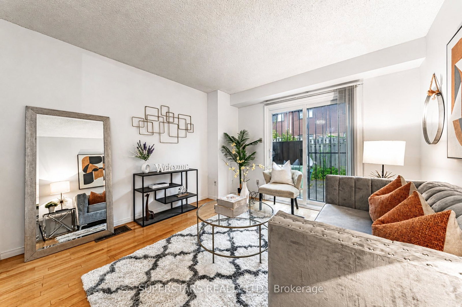 275-broadview-avenue-toronto-toronto-ontario-e13743782
