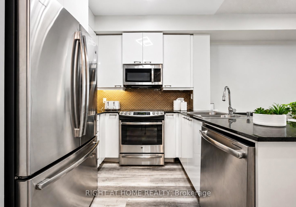 1328-birchmount-road-toronto-scarborough-ontario-e13743866
