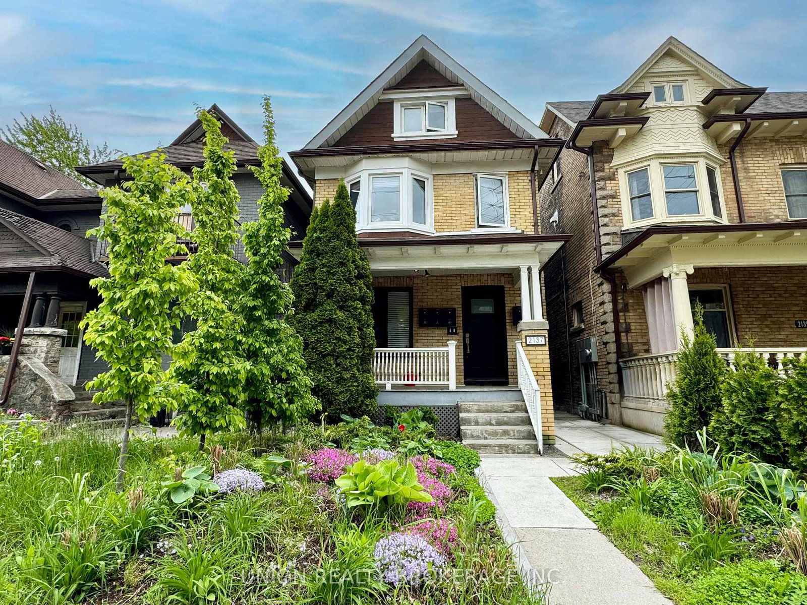 2137-gerrard-street-e-toronto-toronto-ontario-e13744086