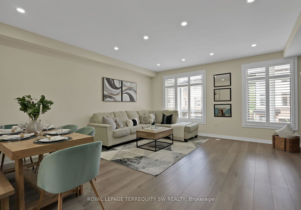 250-finch-avenue-pickering-ontario-e13744238