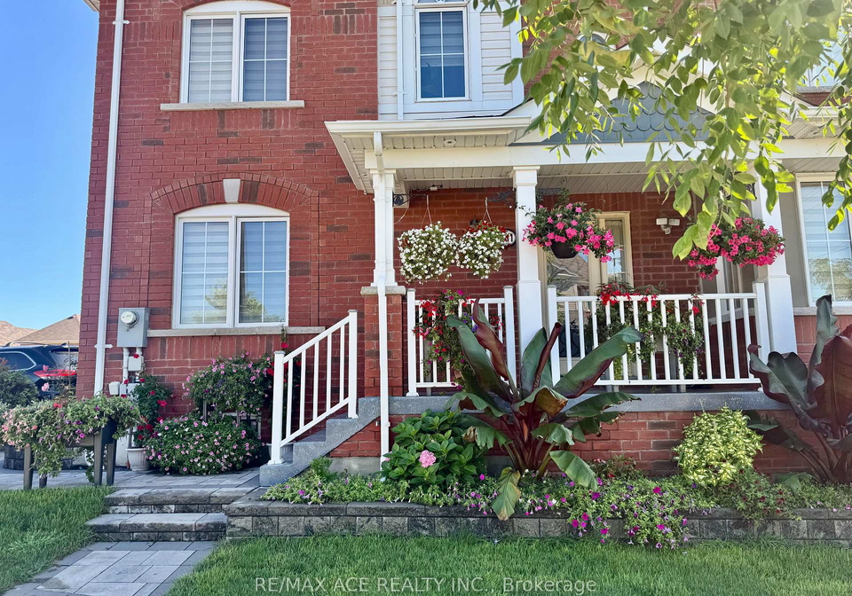 1011-cameo-street-pickering-ontario-e13744862