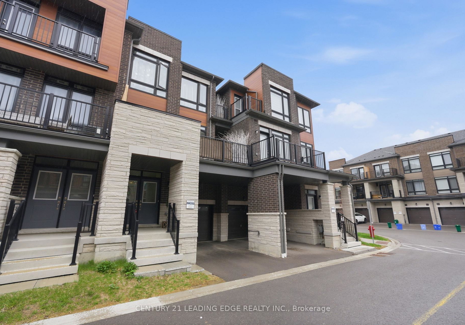 12-coppini-lane-ajax-ontario-e13745158