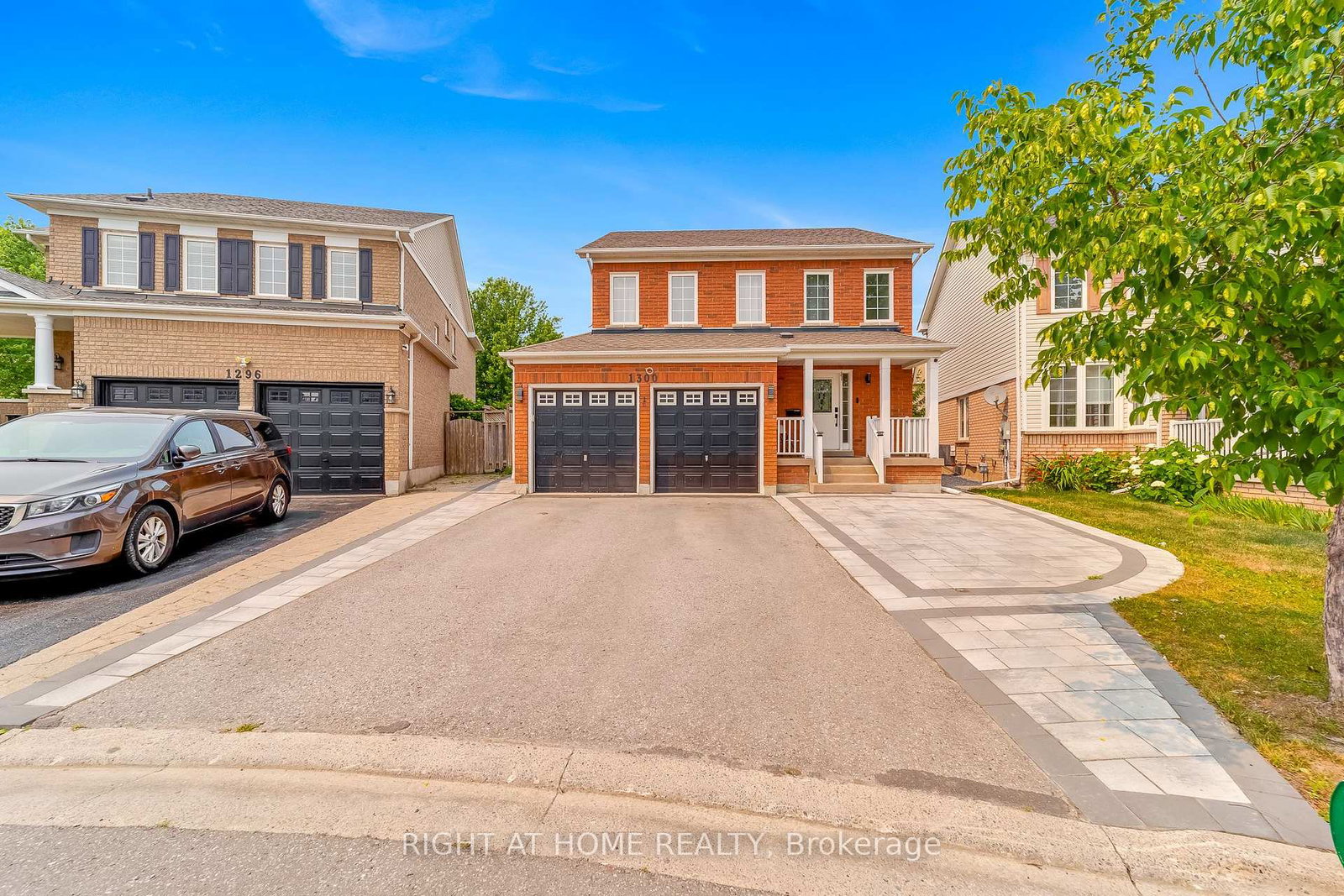 1300-ravencliffe-court-oshawa-ontario-e13745854