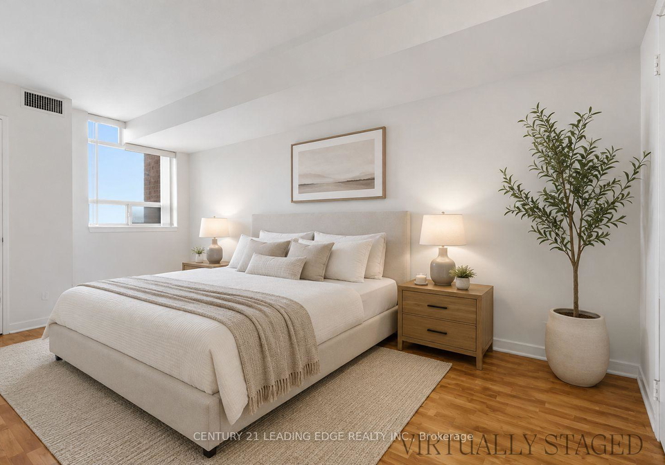 2466-eglinton-avenue-e-toronto-scarborough-ontario-e13746024