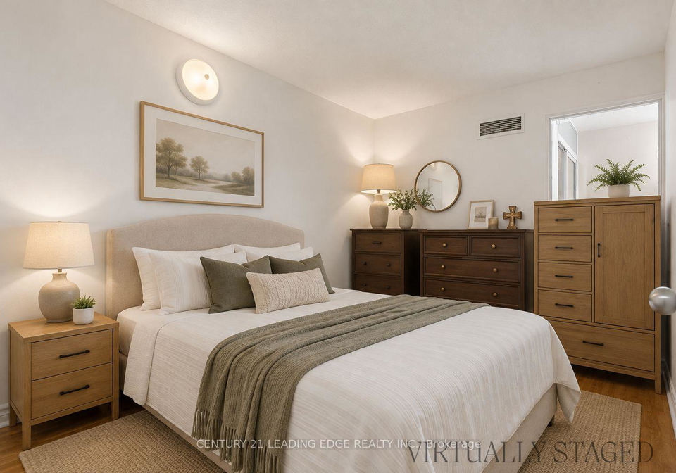 2466-eglinton-avenue-e-toronto-scarborough-ontario-e13746024