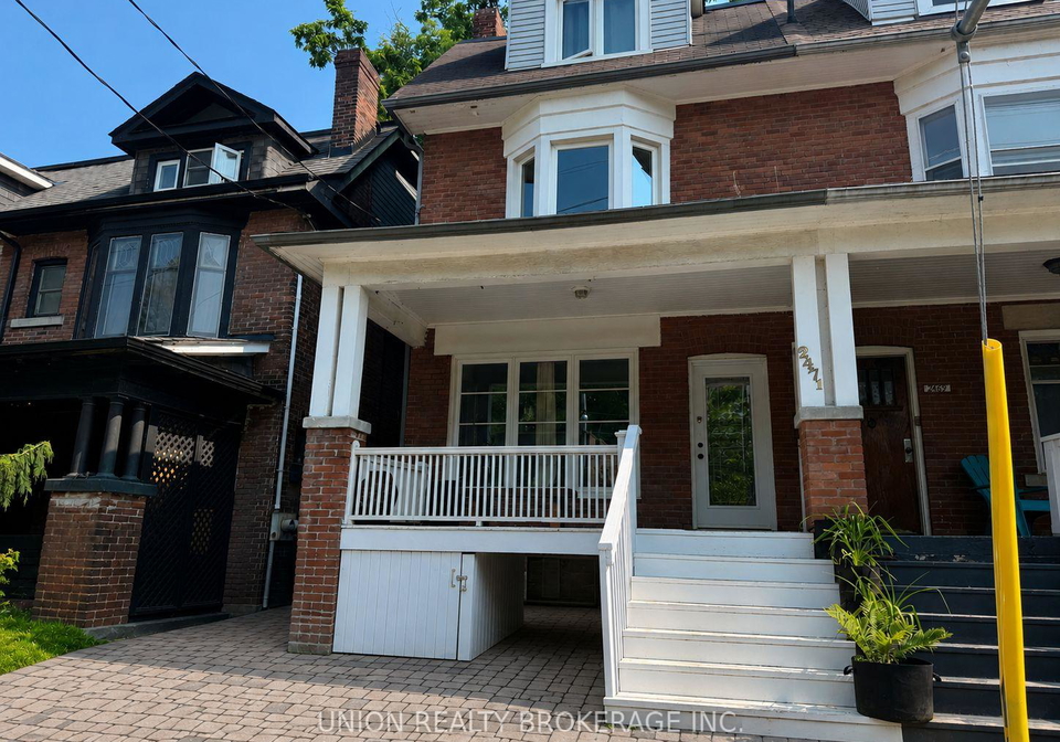 2471-queen-street-e-toronto-toronto-ontario-e13746374