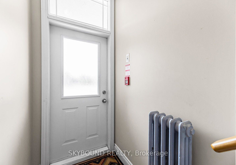 910-kingston-road-s-toronto-toronto-ontario-e13746384