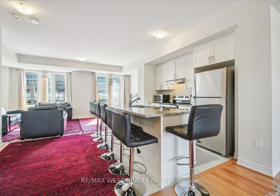 115-air-dancer-crescent-oshawa-ontario-e13746790
