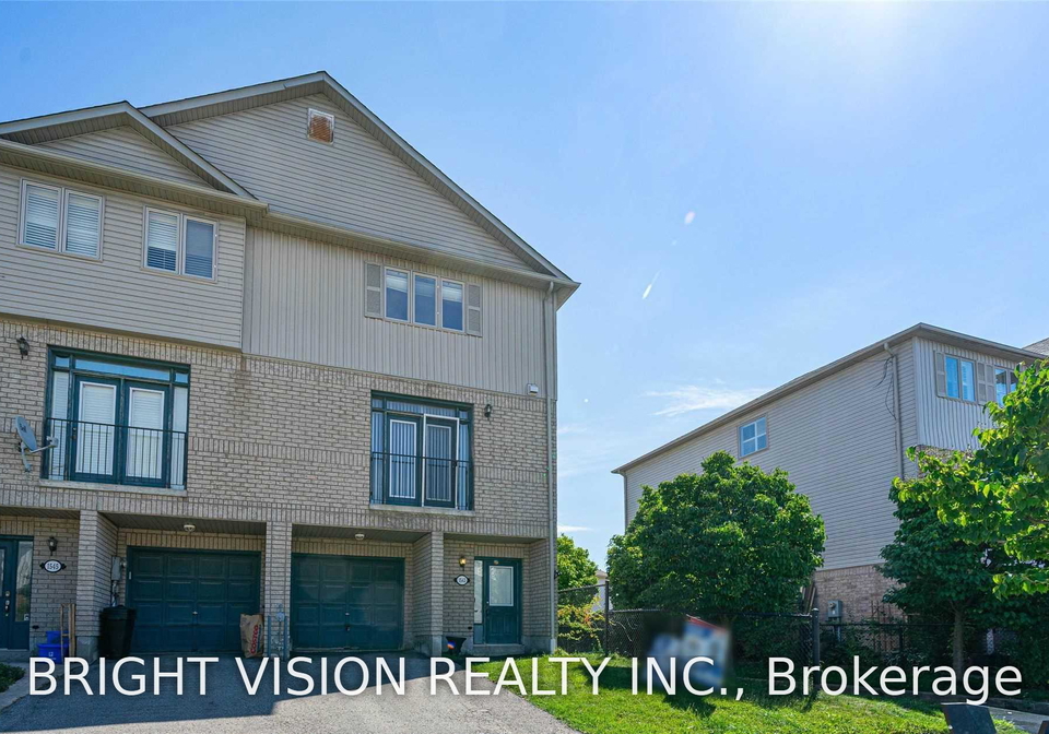 1543-hummingbird-court-pickering-ontario-e13746960