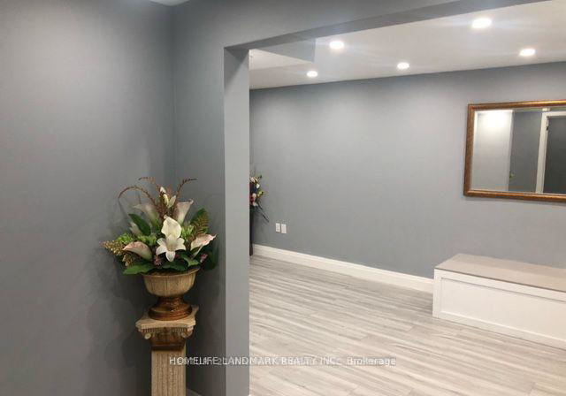 1-redmond-drive-ajax-ontario-e13747484