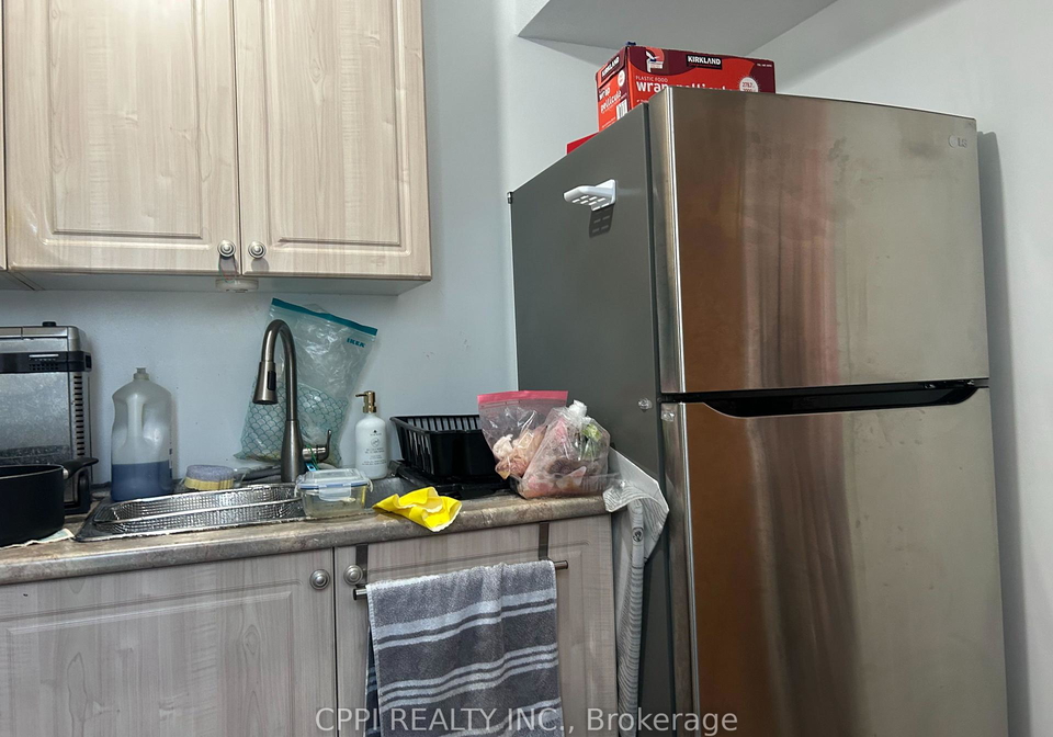 10-pettibone-square-toronto-scarborough-ontario-e13747586