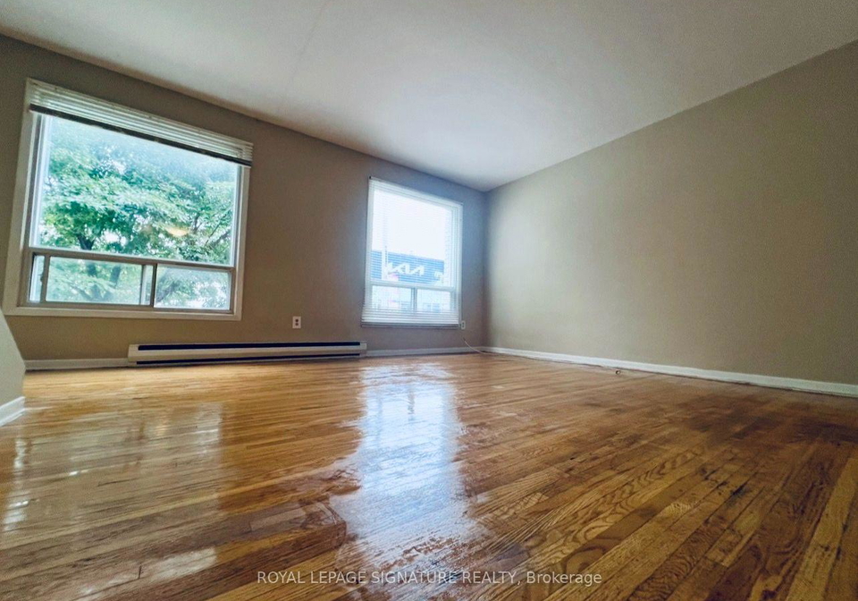 2203-danforth-avenue-toronto-toronto-ontario-e13747940
