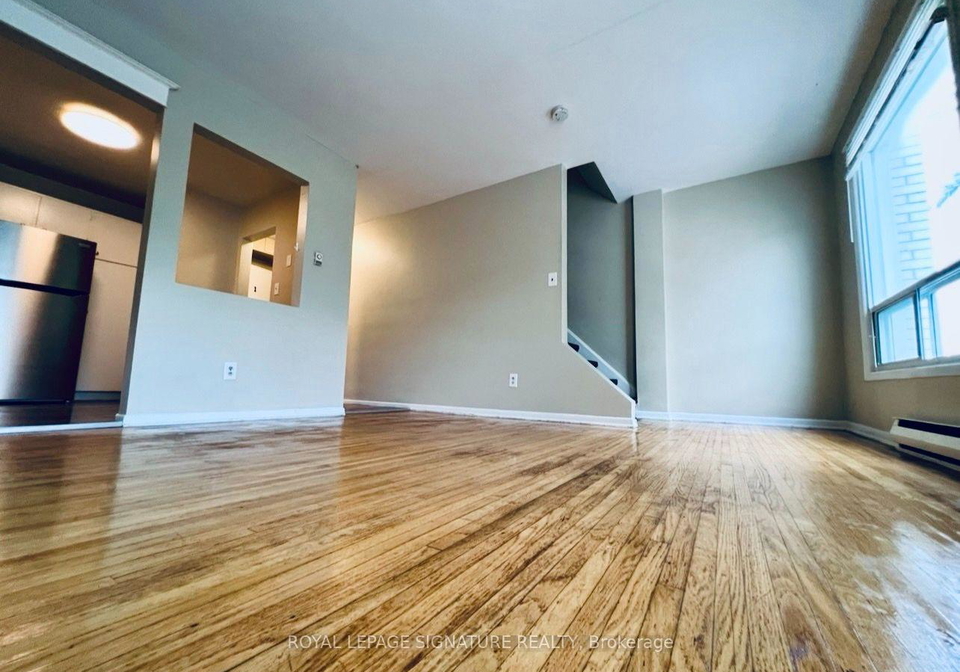 2203-danforth-avenue-toronto-toronto-ontario-e13747940