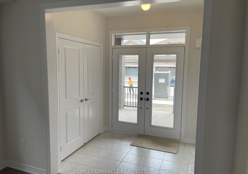 2175-coppermine-street-oshawa-ontario-e13748552