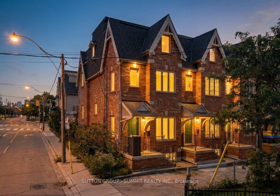 2-cam-fella-lane-toronto-toronto-ontario-e13748756