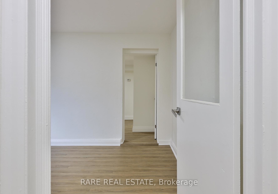 2369-queen-street-e-toronto-toronto-ontario-e13748784