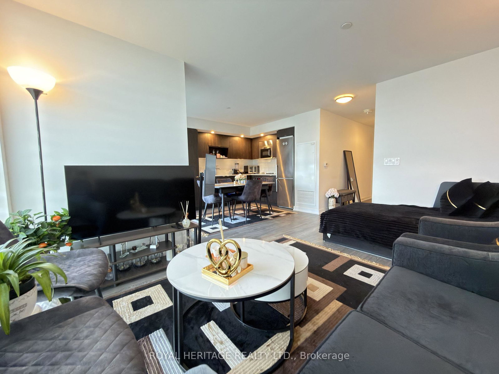 225-village-green-square-e-toronto-scarborough-ontario-e13748834