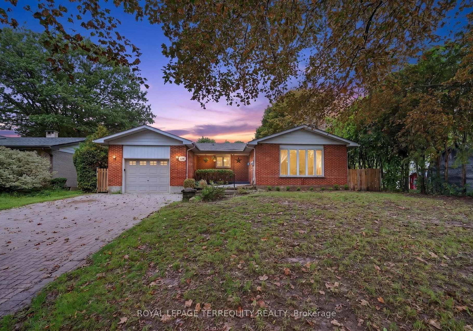 134-switzer-drive-oshawa-ontario-e13749066