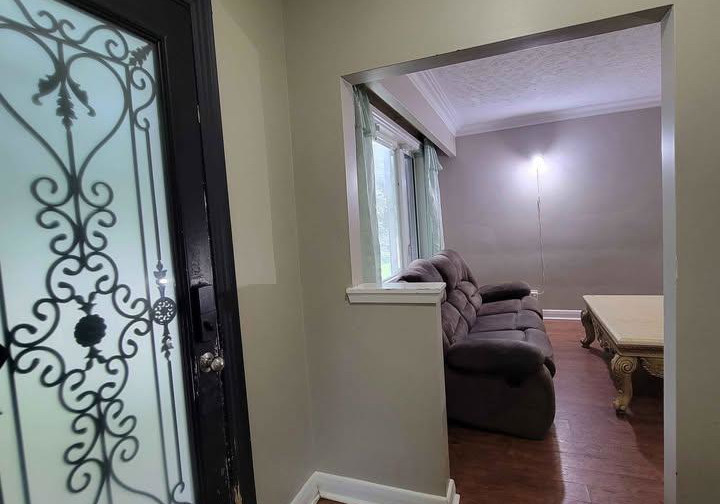 182-phyllis-avenue-toronto-scarborough-ontario-e13749478