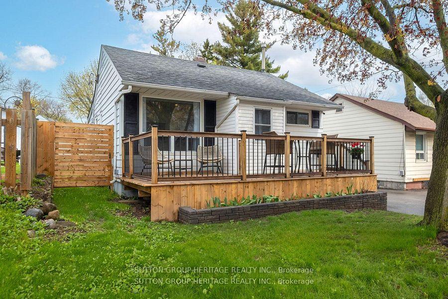 34-maple-street-ajax-ontario-e13749554
