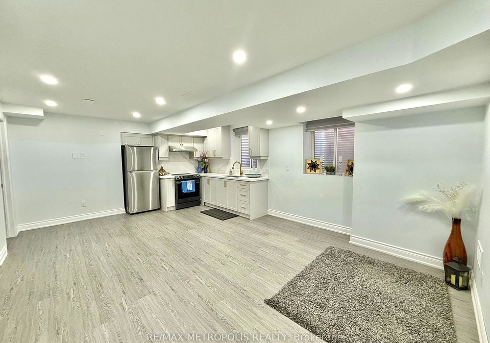 68-maskell-crescent-whitby-ontario-e13749778