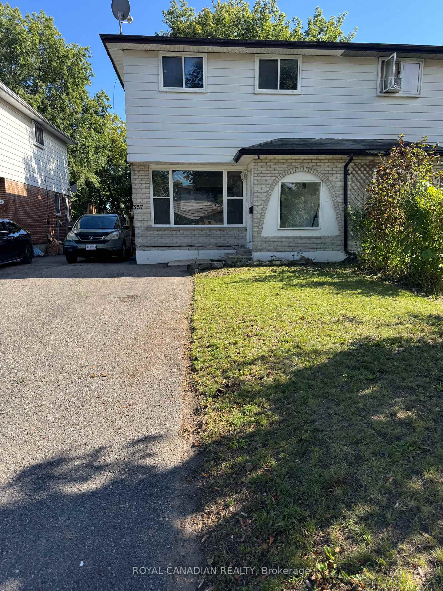 357-durham-court-oshawa-ontario-e13749940