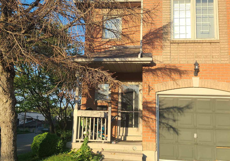 1867-kingston-road-pickering-ontario-e13750038