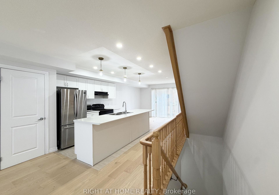 2500-hill-rise-court-oshawa-ontario-e13750342