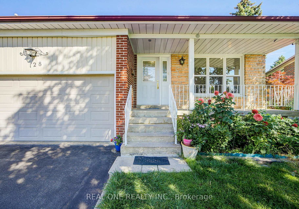 128-briarscross-boulevard-toronto-scarborough-ontario-e13750356