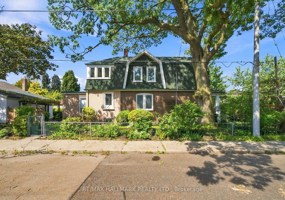 104-chisholm-avenue-toronto-east-york-ontario-e13750380