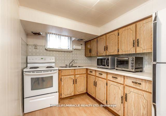 31-kilgreggan-crescent-toronto-scarborough-ontario-e13751076