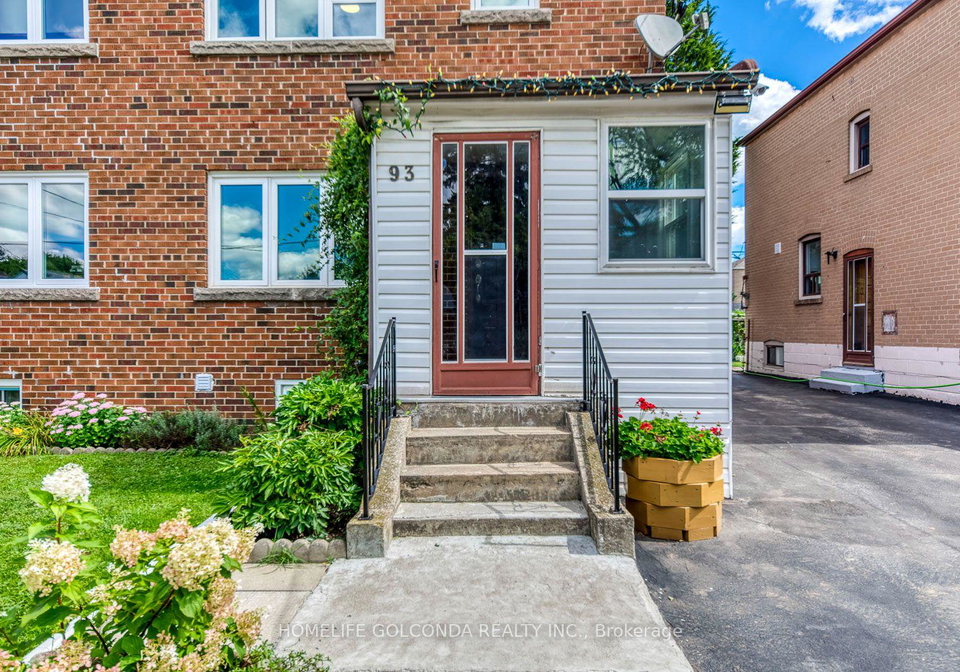 93-north-woodrow-boulevard-toronto-scarborough-ontario-e13751392