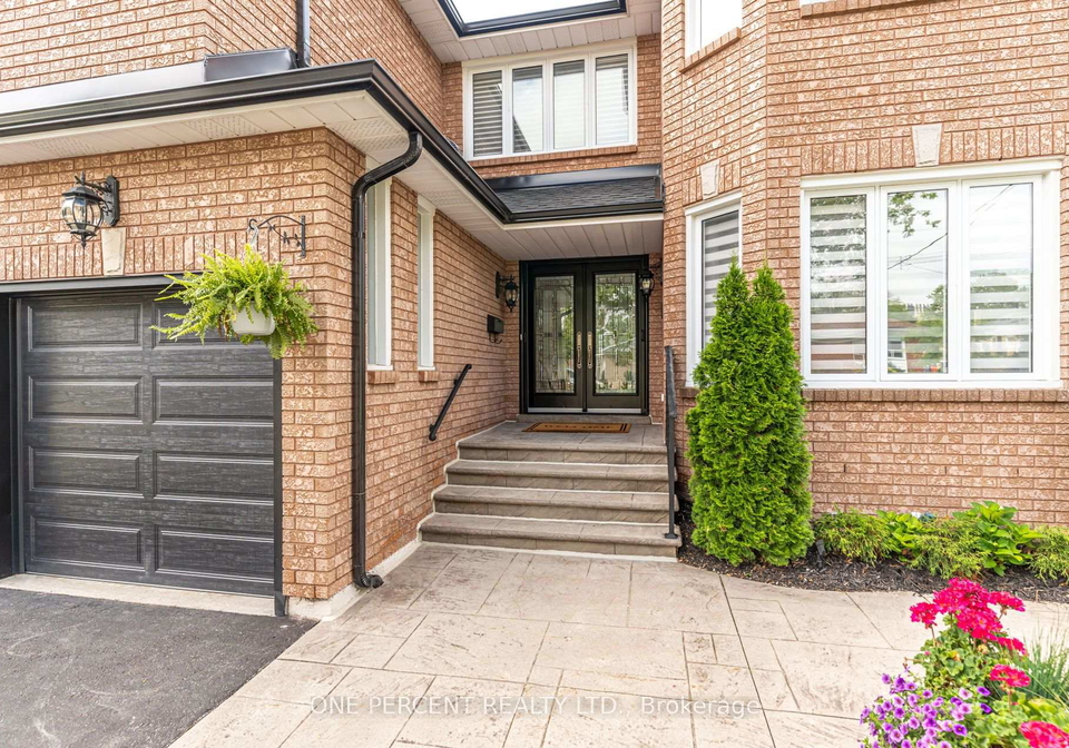 7-mendip-crescent-toronto-scarborough-ontario-e13751564