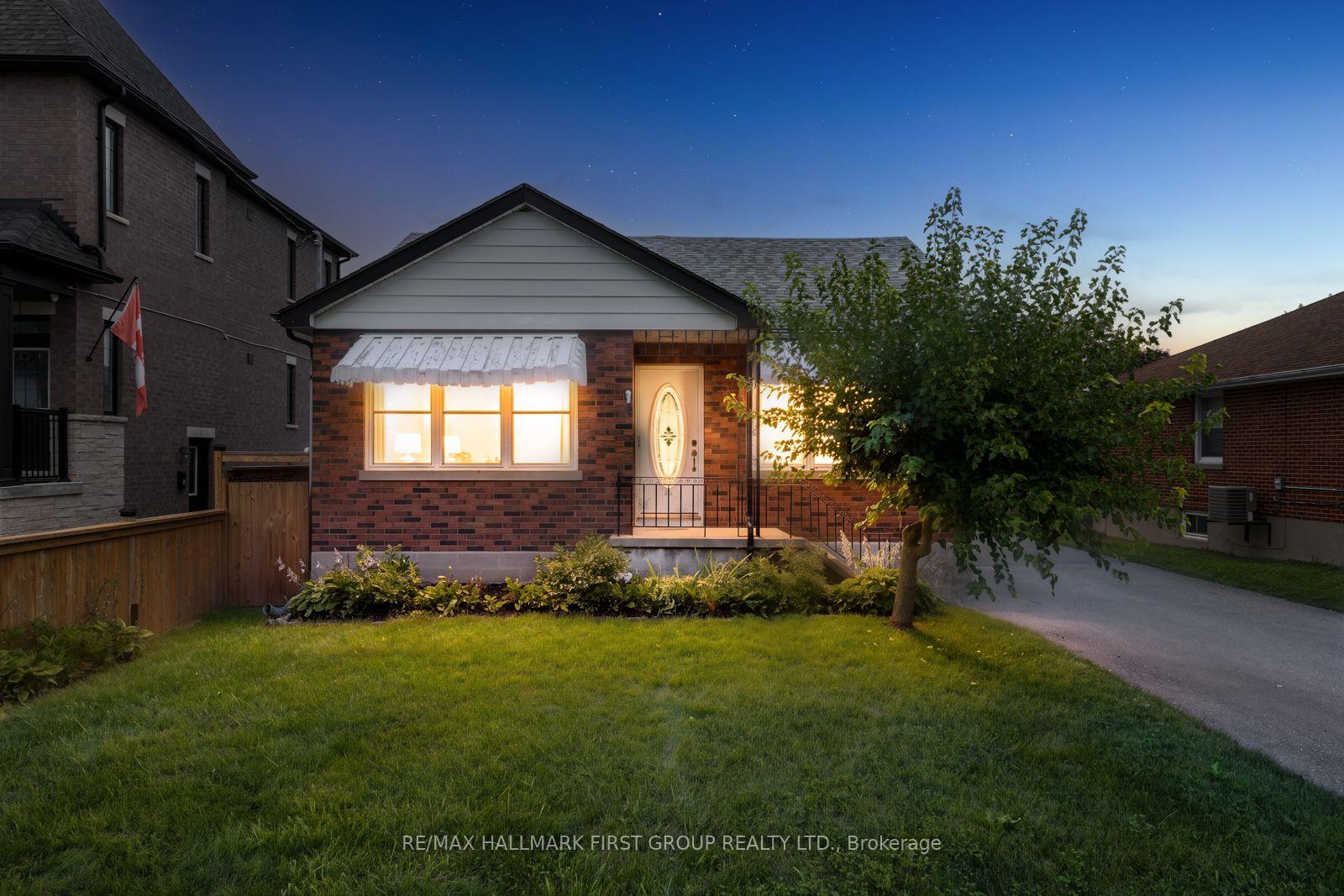 205-farewell-street-oshawa-ontario-e13751652