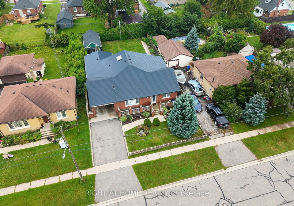 511-woodcrest-avenue-oshawa-ontario-e13752020