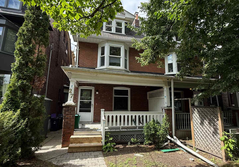 27-dixon-avenue-toronto-toronto-ontario-e13752602